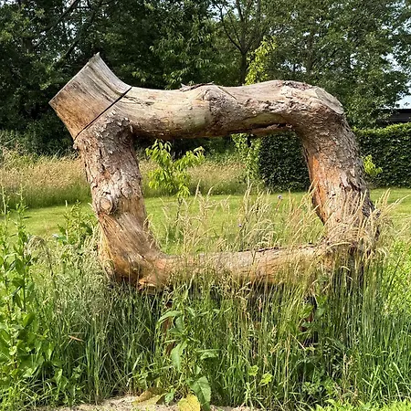 The Nest Heelweg